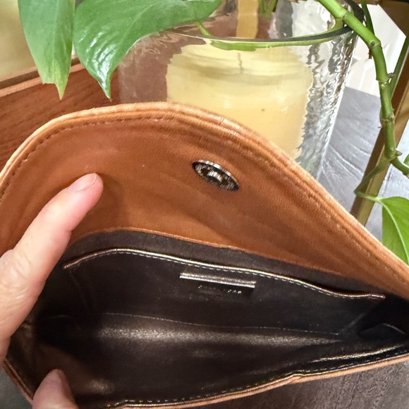 Michael Kors tan crocodile embossed leather envelope clutch - Picture 3 of 7